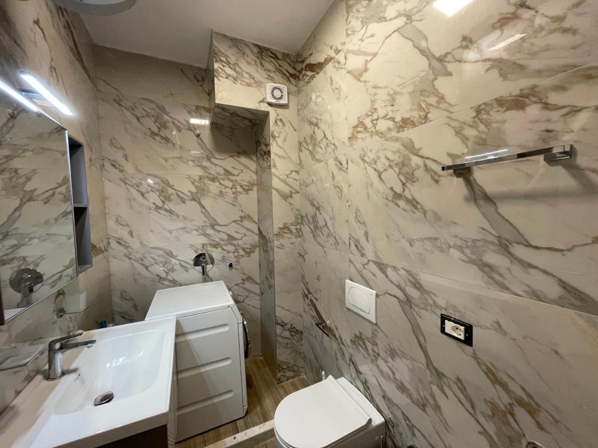 Peak Apartment Modern Durres City Centre #2 Luaran gambar