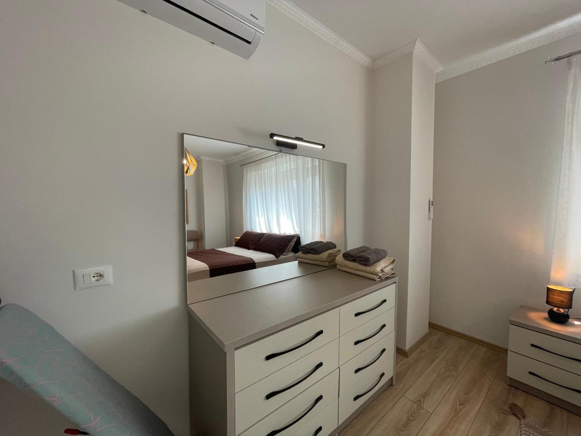 Peak Apartment Modern Durres City Centre #2 Luaran gambar